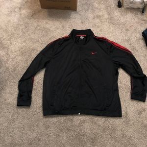 Nike Zip up. Size XXL. Black and Red.